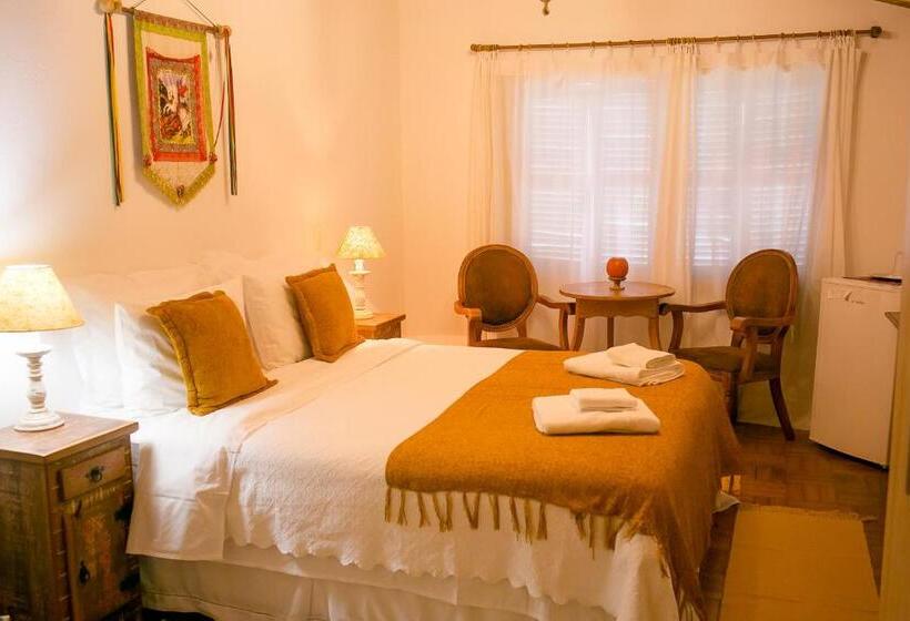 جناح, Pouso Do Bichinho 2