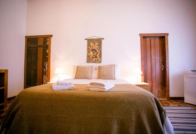 غرفة عائلية مطلّة علي الحديقة, Pouso Do Bichinho 2