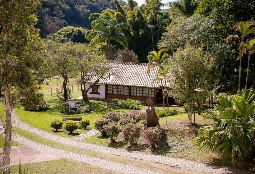 غرفة عائلية مطلّة علي الحديقة, Pouso Do Bichinho 2