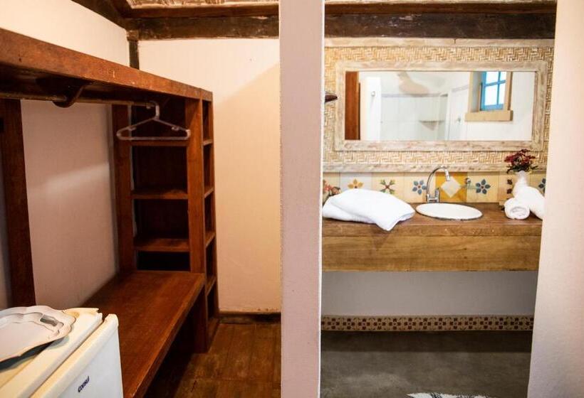 غرفة قياسية مع حمام خارجي, Pouso Do Bichinho 2