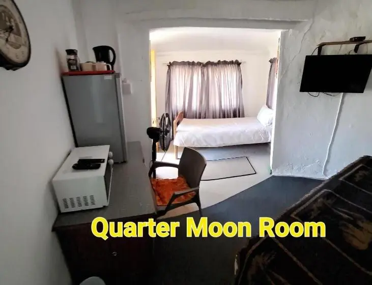 スタンダードトリプルルーム, Purple House B&b Smithfield
