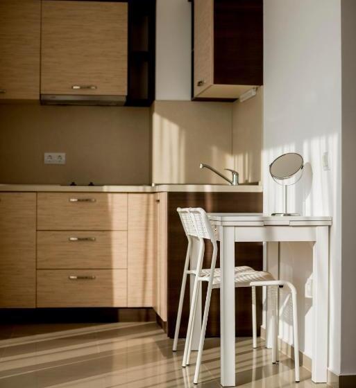 스탠다드 스튜디오, Arapya Sun Resort