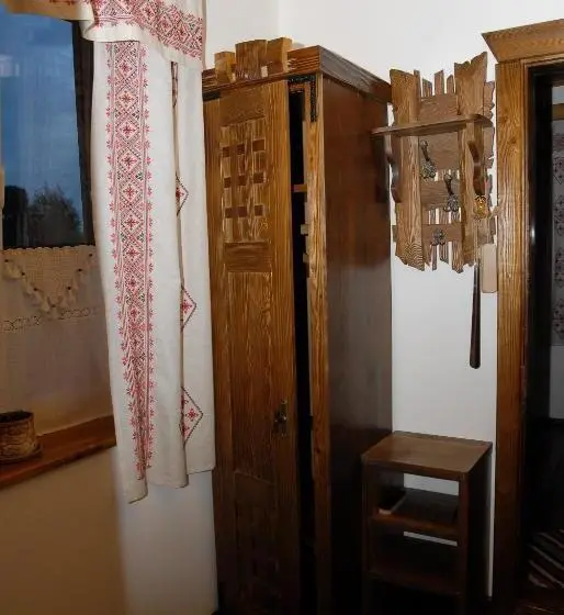 デラックスルーム, туристично розважальний комплекс стіжок