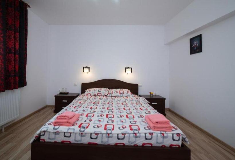 Номер Стандарт, Agropensiunea Cetatuia