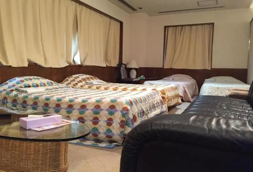 ファミリールーム, Civic Inn Sayama