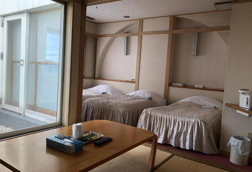 디럭스 패밀리 룸, Civic Inn Sayama