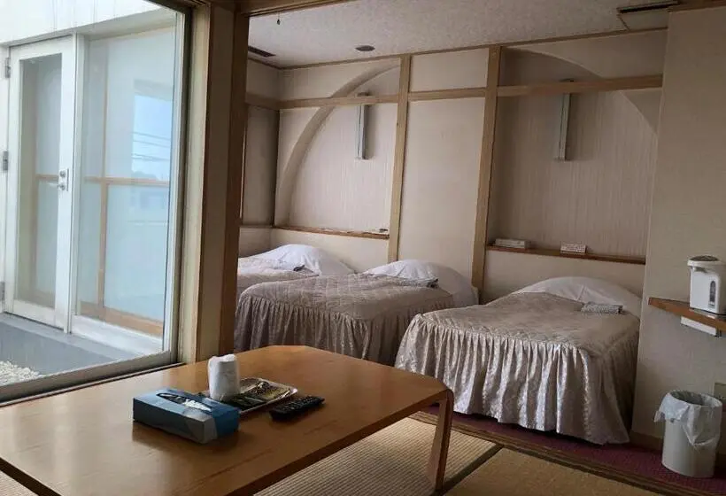 デラックスファミリールーム, Civic Inn Sayama
