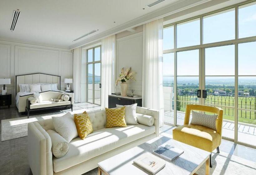 חדר פנטהאוז, Mövenpick Resort Khao Yai