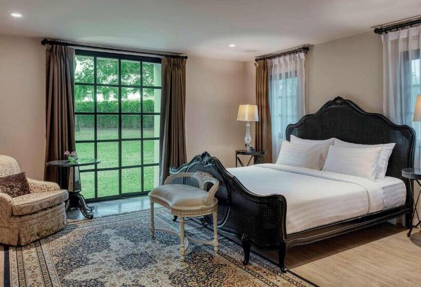 וילת 3 חדרי שינה עם בריכה, Mövenpick Resort Khao Yai