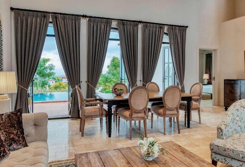 וילת 3 חדרי שינה עם בריכה, Mövenpick Resort Khao Yai