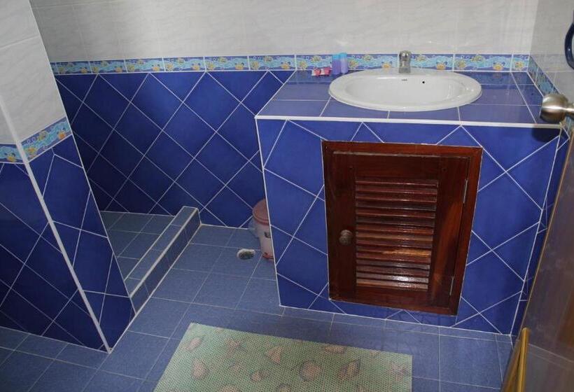 스위트, Ban Sulada Guest House