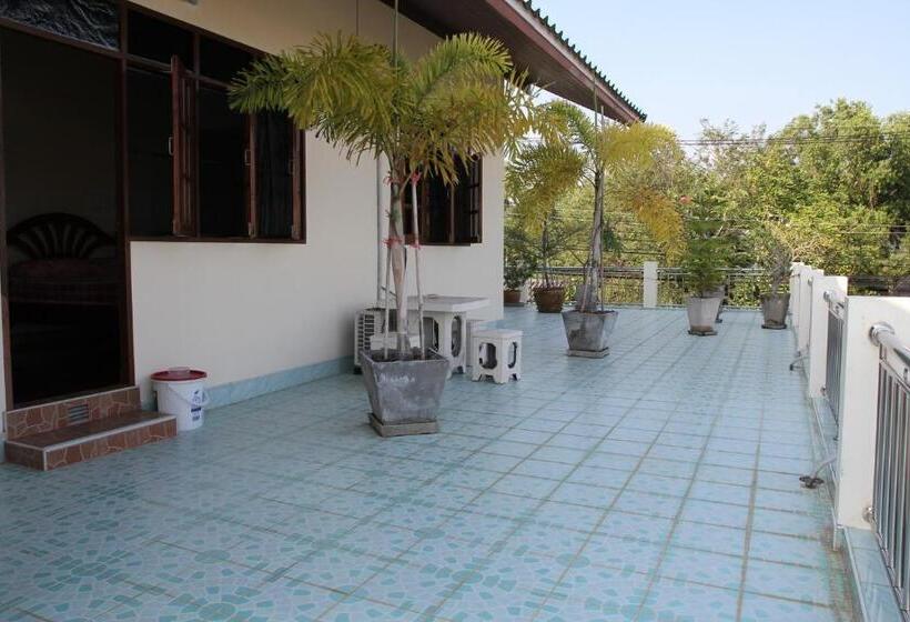 스탠다드 룸, Ban Sulada Guest House