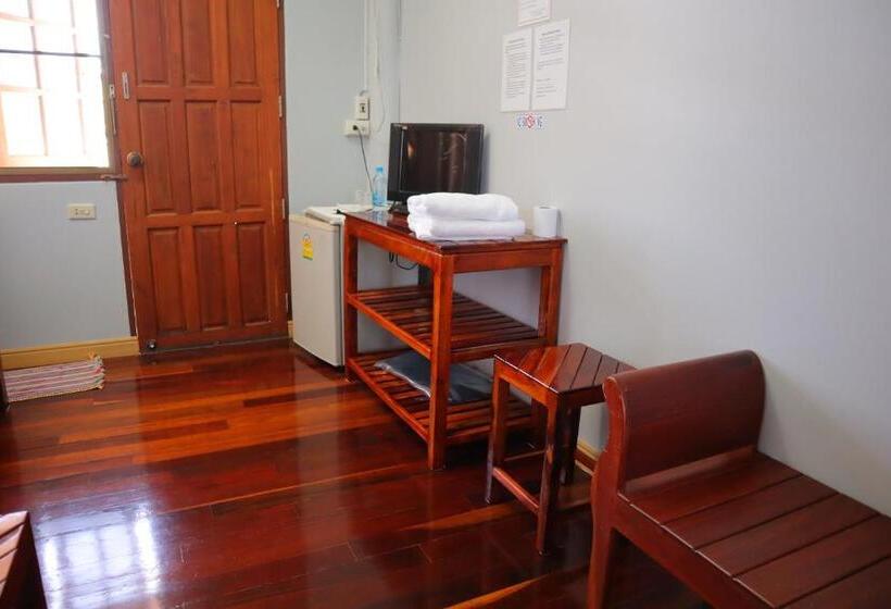 스탠다드 룸, Ban Sulada Guest House