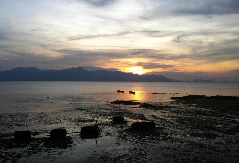 스탠다드 룸 킹사이즈 침대, Ban Sulada Guest House