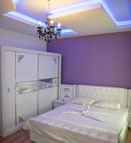 デラックスルーム, Casa Robi