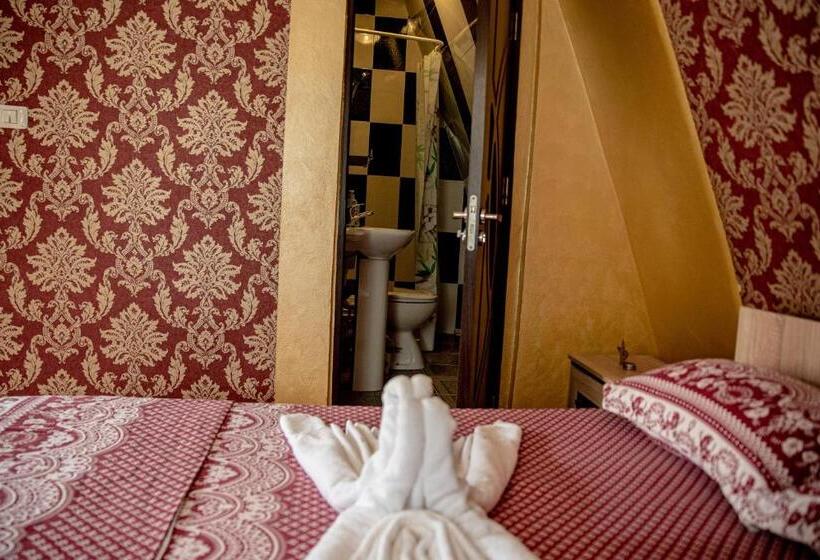 バルコニー付き１ベッドルームアパートメント, Casa Robi