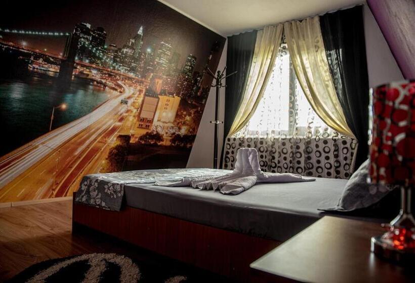 バルコニー付き１ベッドルームアパートメント, Casa Robi