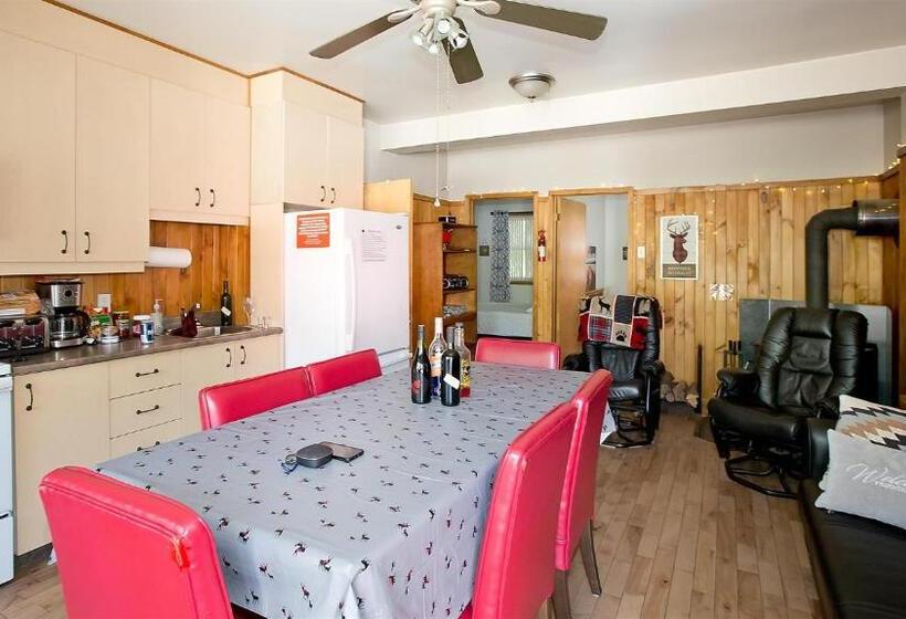 בקתת חדר, Camping Chalets Spas Pignons Rouges