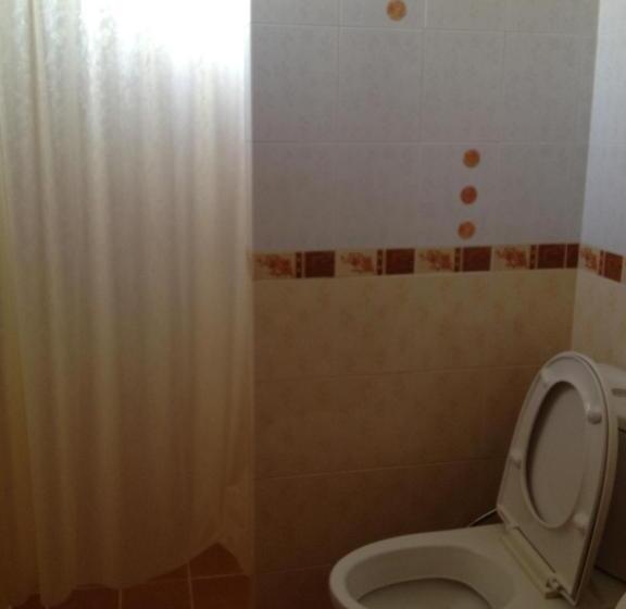 Bangalô Standard, Chok Wasana Guest House