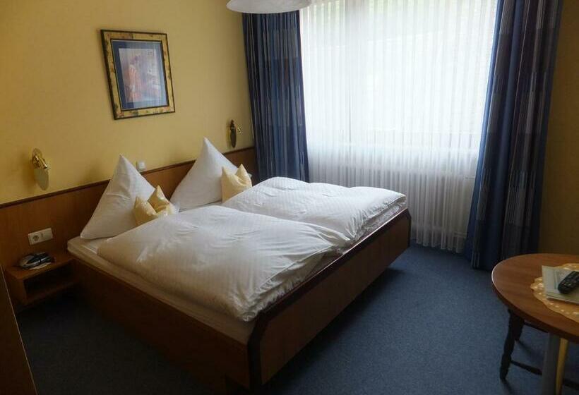 غرفة قياسية, Weinhotel Hubertus Garni