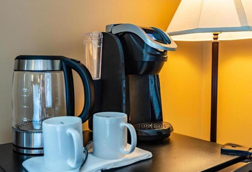 スイート, The Inn At Cobble Beach