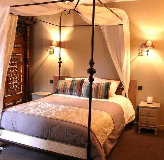 기본룸, La Porterie