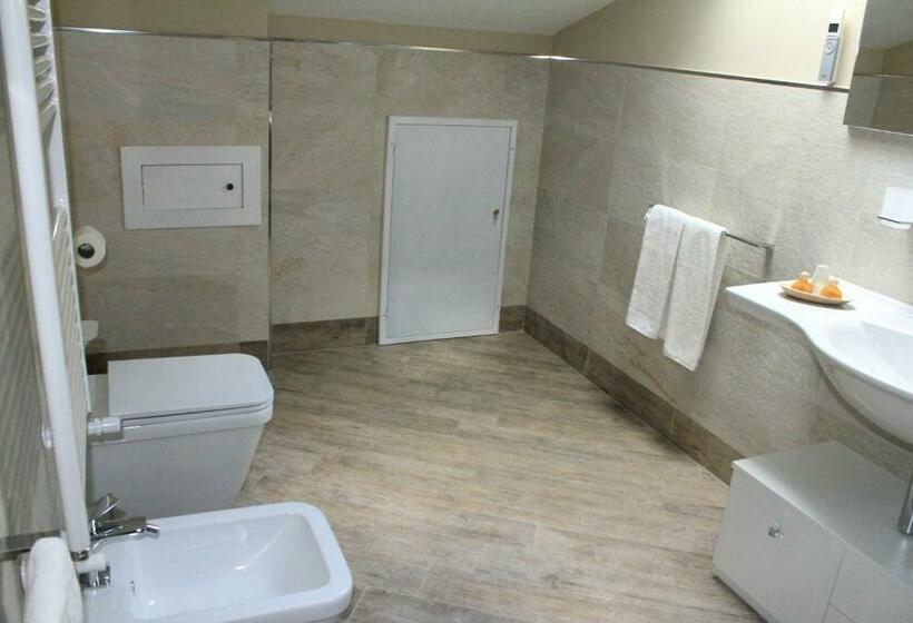 جناح, Giulimà B&b