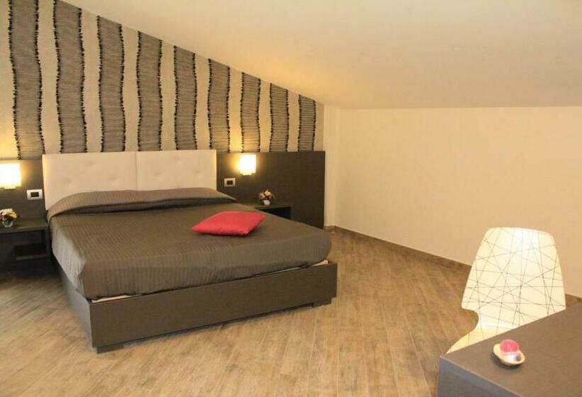 جناح, Giulimà B&b