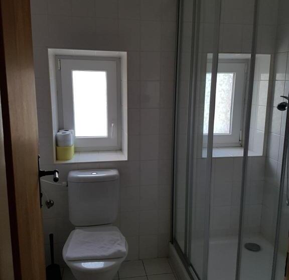 Négyágyas Standard Szoba, Franz