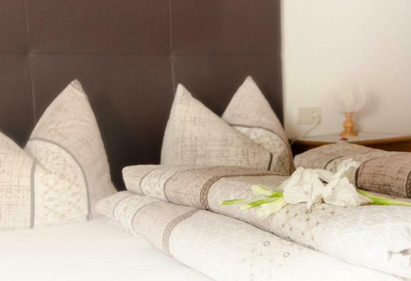 Номер Стандарт, Gasthof Gemse