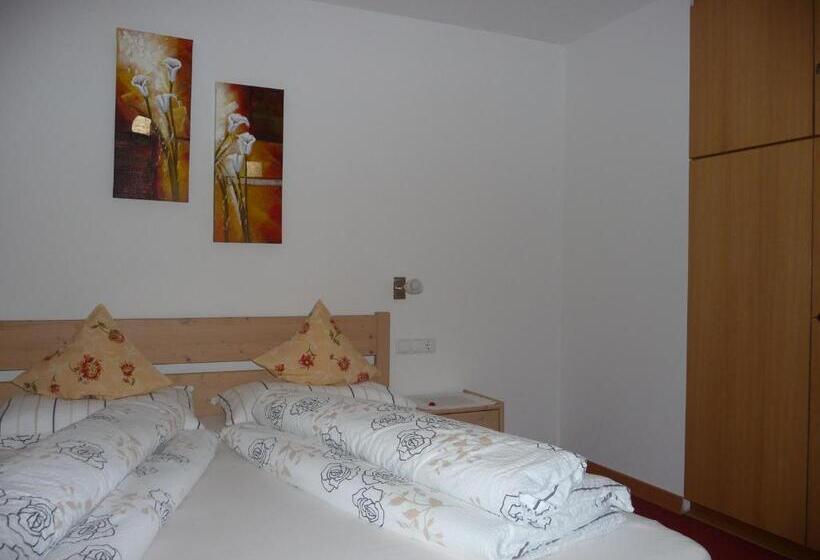 Апартаменты 2 Спальни, Gasthof Gemse