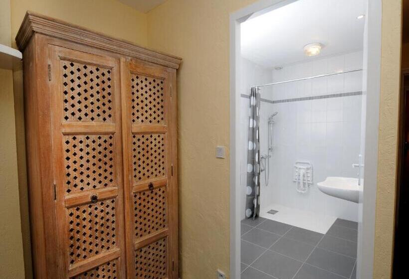 חדר סטנדרט, La Cabane