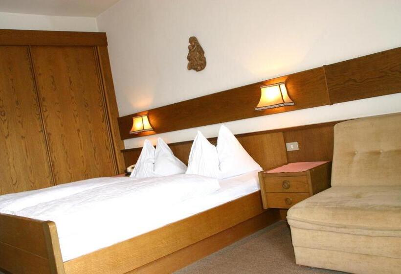 ファミリールーム, Panoramapension Etschblick