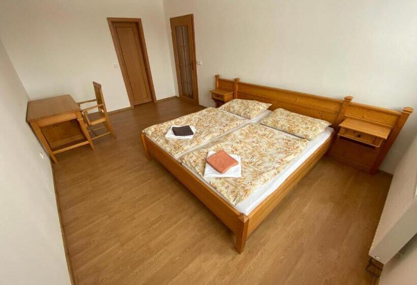 Standard Szoba, Zlatý Chlum