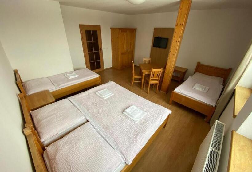 Standard Szoba, Zlatý Chlum