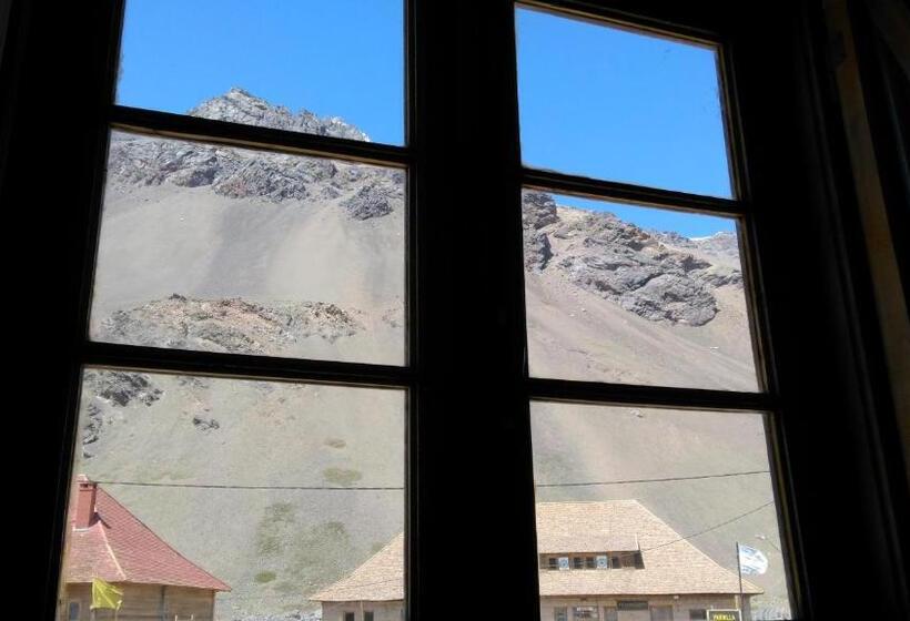 패밀리 룸 공용 욕실, Portezuelo Del Viento   Hostel De Montaña