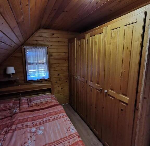 ３ベッドルームスタンダードバンガロー, Sárberki Horgásztó