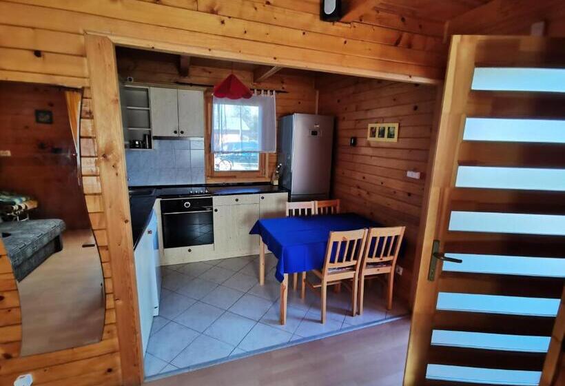 スーペリアーバンガロー, Sárberki Horgásztó