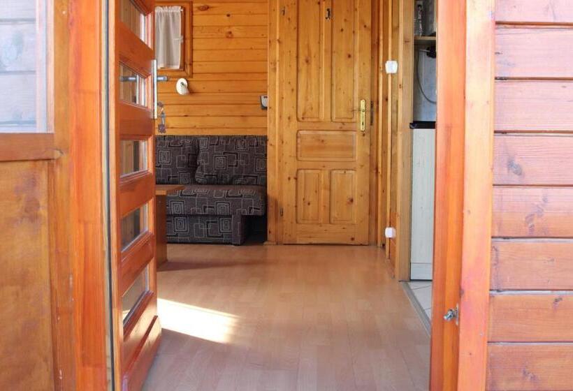 スーペリアーバンガロー, Sárberki Horgásztó