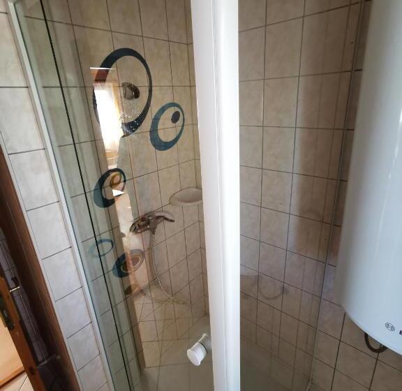 スーペリアーバンガロー, Sárberki Horgásztó