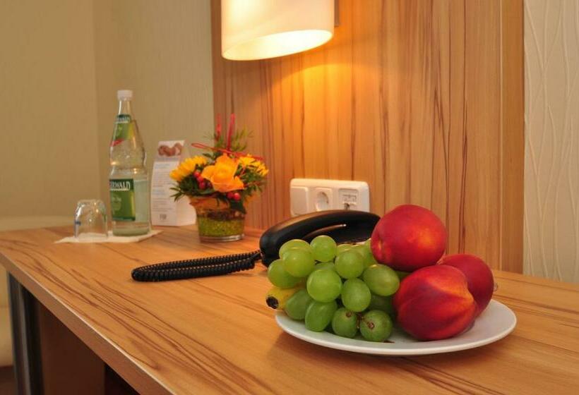 스탠다드 싱글 룸, Zellers Pension