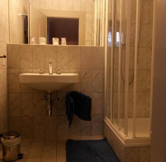 ガーデンビュースタンダードルーム, Gasthof Gyrenbad