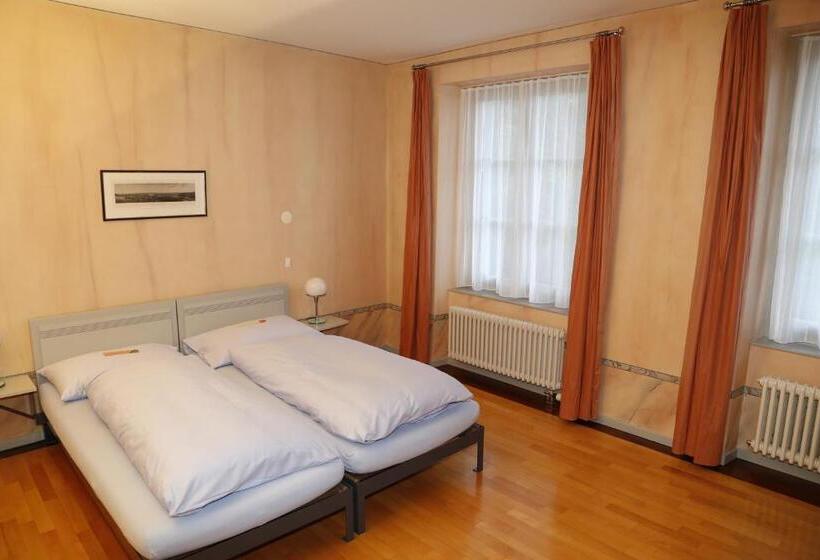 Номер Стандарт Вид на Сад, Gasthof Gyrenbad