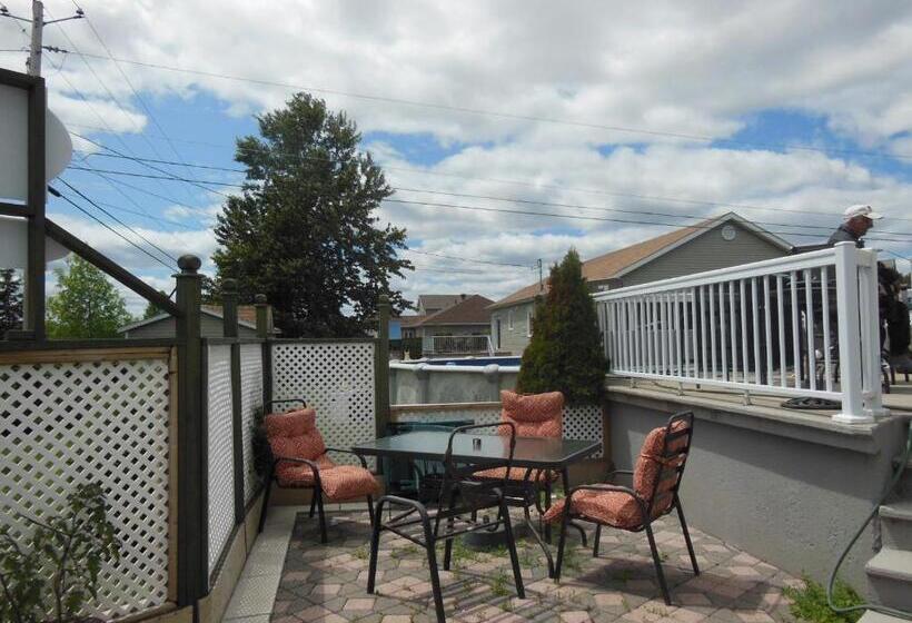 스탠다드 발코니 스튜디오, Gite Du Lac St Prime