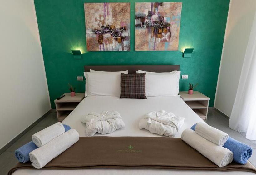 Апартаменты Deluxe 3 Спальни, Bellagio Village  4 Apartments By The Lake   Seasonal Warm Pool And Sauna