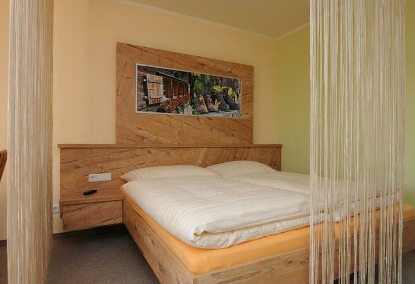 １ベッドルームベーシックアパートメント, Höhenstein