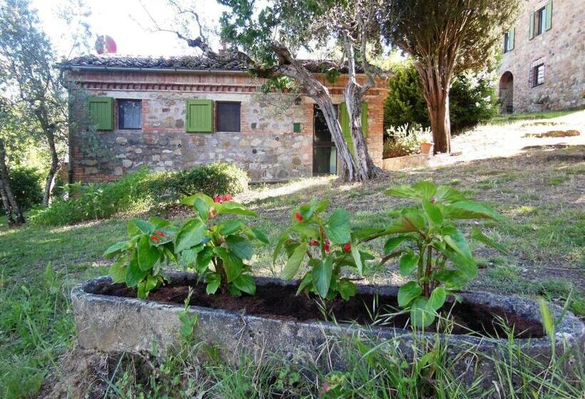 דירת חדר סופריור, La Fontaiola