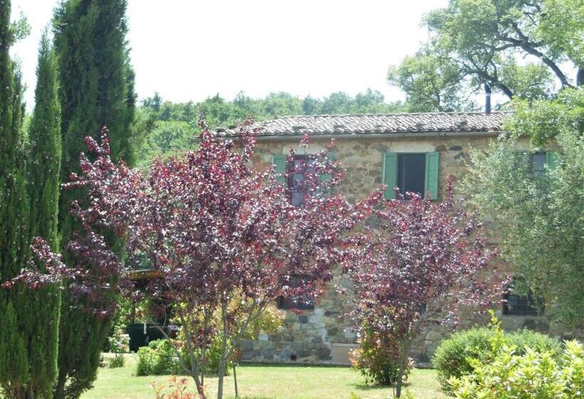 וילה עם חדר שינה אחד ובריכת שחיה, La Fontaiola