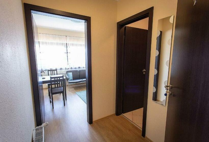 غرفة قياسية مطلّة علي الحديقة, Castrum Vendégház