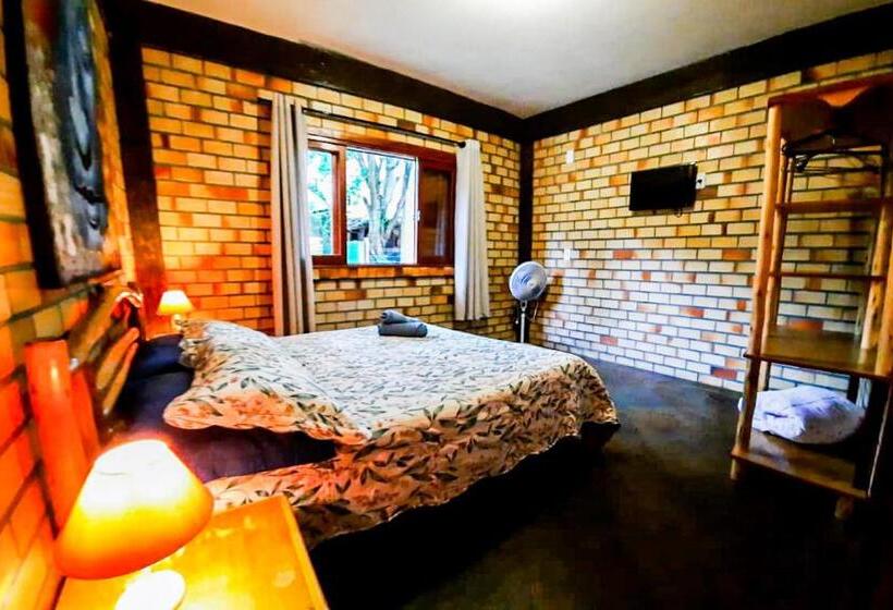 套房带园景, Pousada Raízes Da Guarda